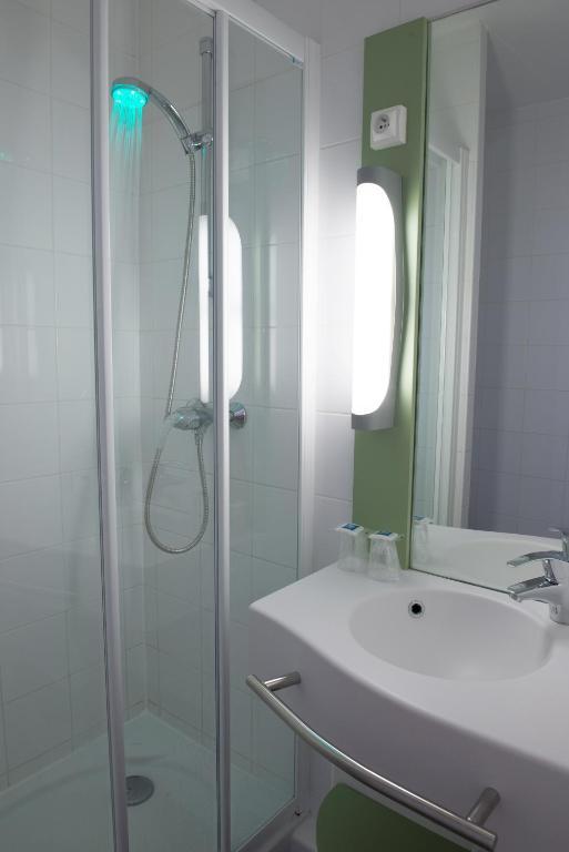 Ibis Budget Macon Sud Zewnętrze zdjęcie